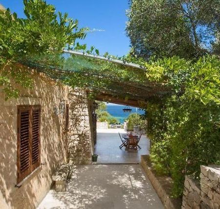Villetta Dagre Fronte Mare Marittima Kültér fotó